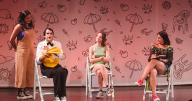 Sucesso de público, A.M.I.G.A.S reestreia no Teatro Vannucci (RJ)